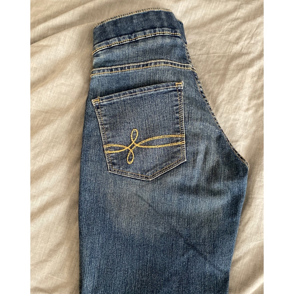 Levi’s Cropped-Ankles